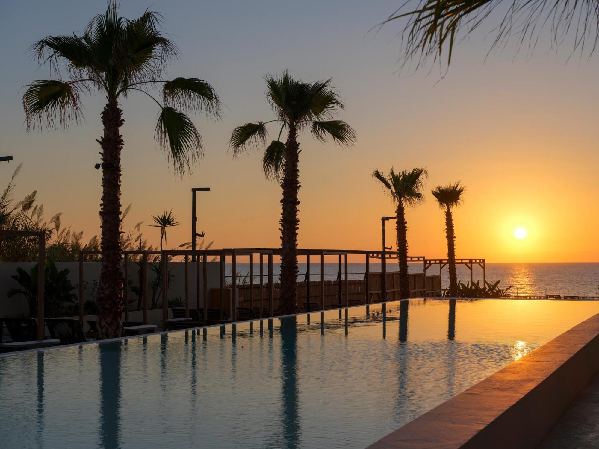 Be Batroun Hotel Ngoại thất bức ảnh